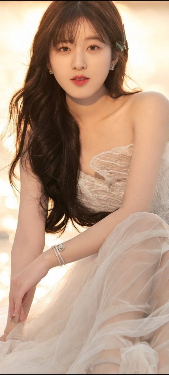 赵露思仙气美人鱼高定梦幻海岸大片